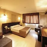 Uestuen Alsancak Hotel Izmir