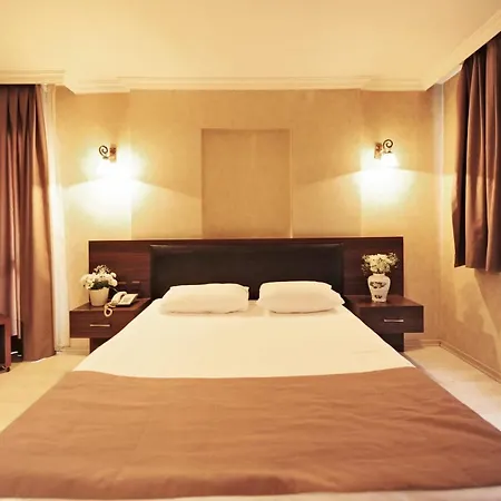 Uestuen Alsancak Hotel