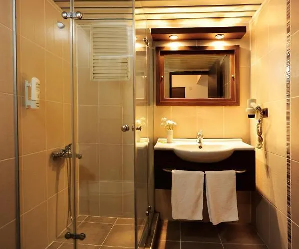 Hotel Uestuen Alsancak İzmir