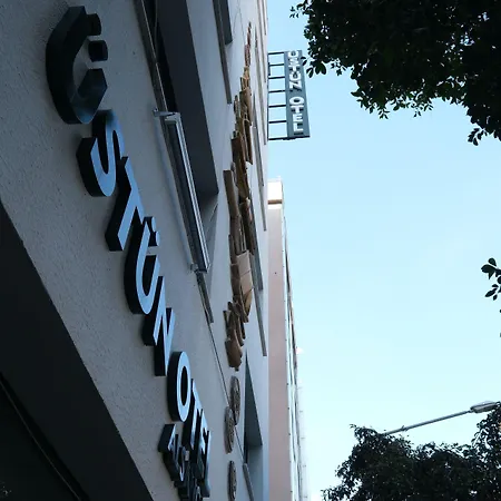 Отель Uestuen Alsancak 3*