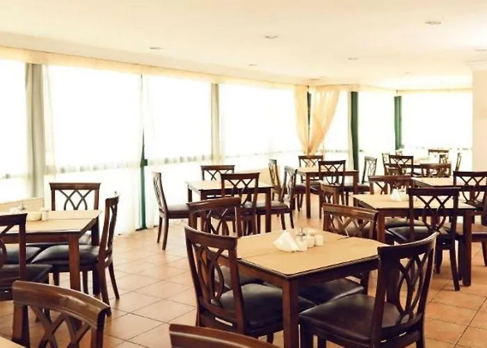 Uestuen Alsancak Hotel