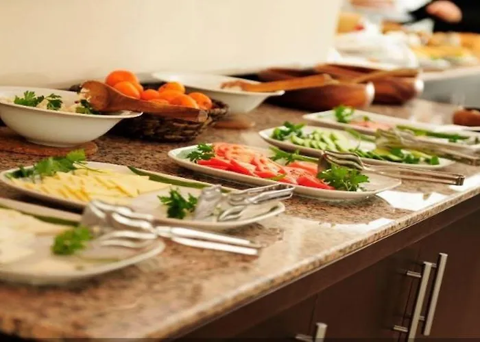 Uestuen Alsancak Hotel