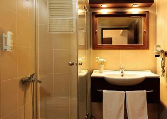 Uestuen Alsancak Hotel İzmir