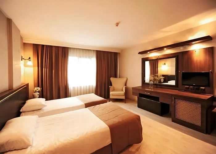 Uestuen Alsancak Hotel