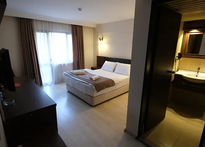 Uestuen Alsancak İzmir