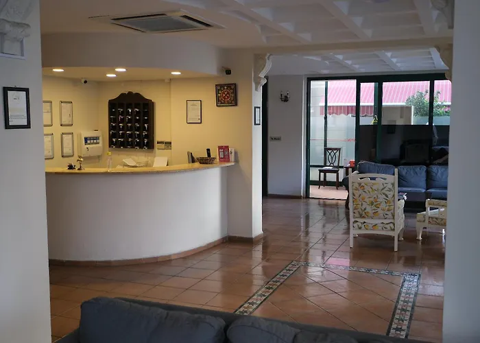 Hotel Uestuen Alsancak İzmir