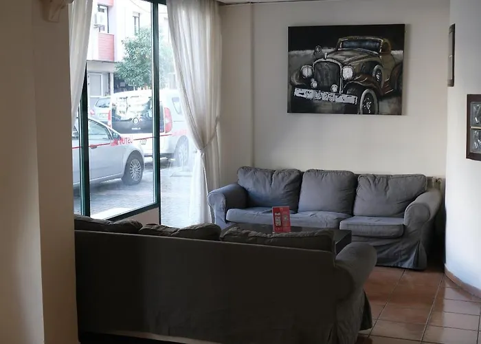 Uestuen Alsancak Hotel