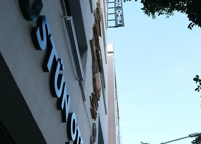Hotel Uestuen Alsancak İzmir