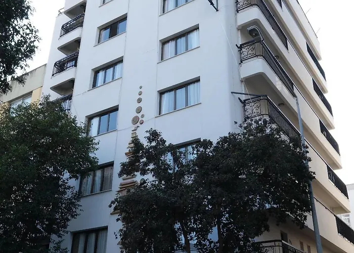 Uestuen Alsancak İzmir