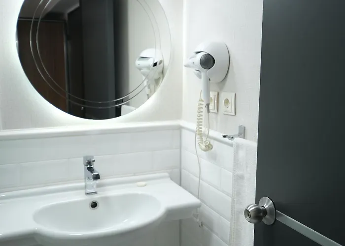 Uestuen Alsancak Hotel İzmir