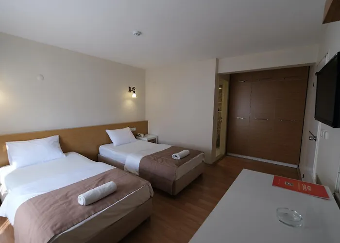 Uestuen Alsancak Hotel İzmir