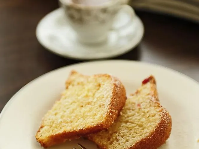 Uestuen Alsancak Hotel 3*