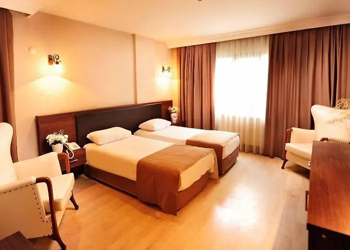 Uestuen Alsancak Hotel