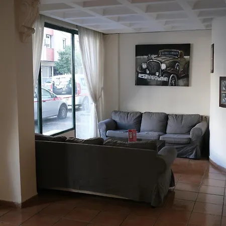 Uestuen Alsancak Hotel